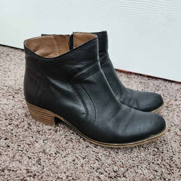 Lucky Brand Shoes - Ankle boots
